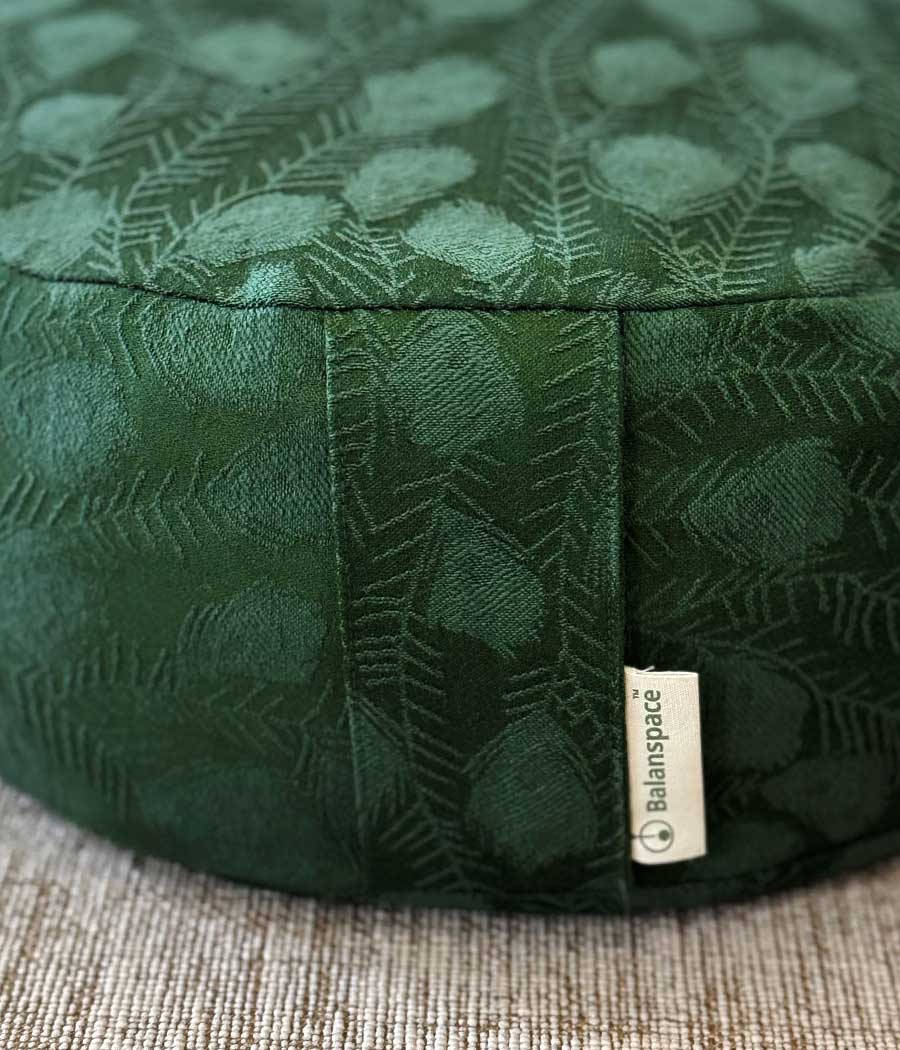 Vintage jacquard Zafu meditation cushion in dark green velvet | zoom in detail