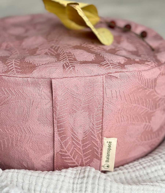 Vintage jacquard Zafu meditation cushion in pink velvet | zoom in detail